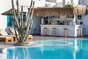 Nissia Beach Apartments and Suites