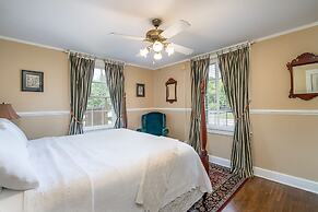 Cedars of Williamsburg Bed & Breakfast