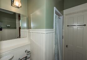 Cedars of Williamsburg Bed & Breakfast