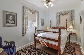 Cedars of Williamsburg Bed & Breakfast