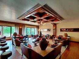 Fariyas Resort Lonavala