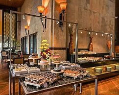 Fariyas Resort Lonavala