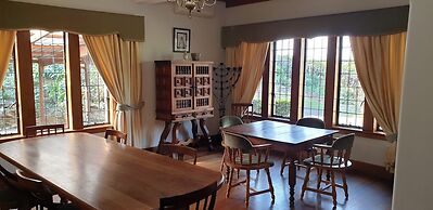 The Sleeping Bao B&B