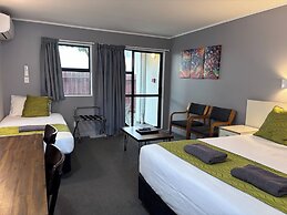 Wrights By The Sea Motel