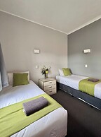 Wrights By The Sea Motel