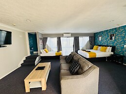 Wrights By The Sea Motel