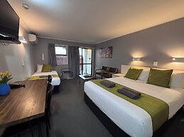 Wrights By The Sea Motel