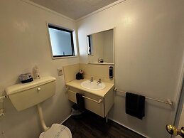 Wrights By The Sea Motel