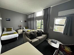 Wrights By The Sea Motel