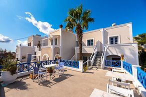 Hotel Thira