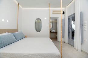 Hotel Thira