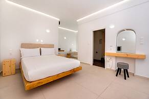Hotel Thira