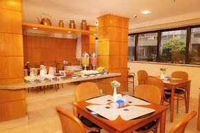 Rede Andrade Hotel Canadá