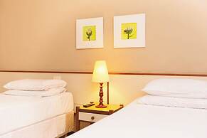 Rede Andrade Hotel Canadá