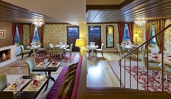 Zagori Suites Luxury Residences