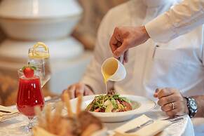 Raffles Makkah Palace