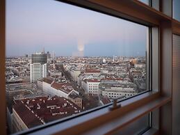 SO/ Vienna