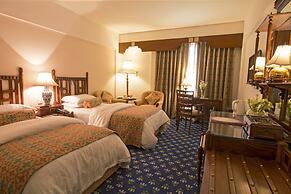 Faisalabad Serena Hotel