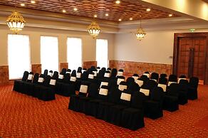 Faisalabad Serena Hotel