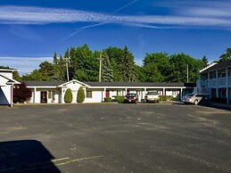 Thumb Heritage Inn