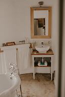 Qambathi Mountain Lodge