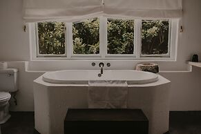 Qambathi Mountain Lodge