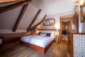 Miss Sophie's Charles Bridge