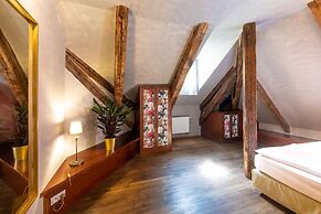 Miss Sophie's Charles Bridge