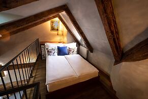 Miss Sophie's Charles Bridge