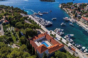 Hotel Martinis Marchi