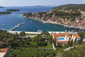 Hotel Martinis Marchi