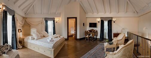 Hotel Martinis Marchi