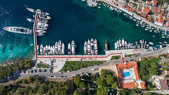 Hotel Martinis Marchi