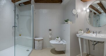 Hotel Martinis Marchi