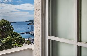 Hotel Martinis Marchi