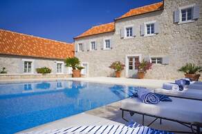 Hotel Martinis Marchi