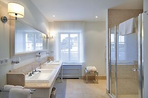 Hotel Martinis Marchi