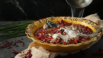 Holiday Inn Beijing Focus Square by IHG