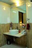 Hotel Madhav International