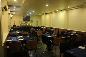 Hotel Madhav International