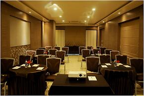 Hotel Madhav International