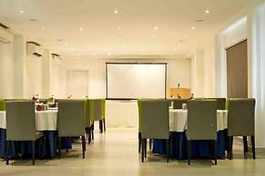 Hotel Mamallaa Heritage