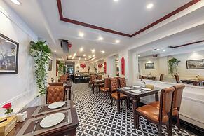 Golden Lotus Legend Hotel