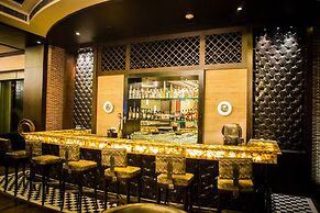 Goldfinch Hotel Delhi NCR