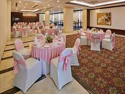 Goldfinch Hotel Delhi NCR