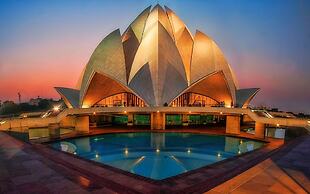 Goldfinch Hotel Delhi NCR