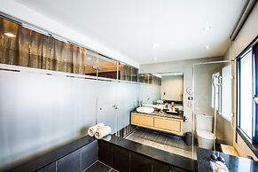 Aqua Bella - Hot spring Hotel