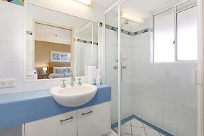 Beachside Resort - Kawana Waters