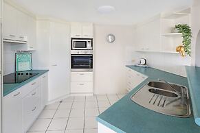 Beachside Resort - Kawana Waters