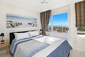 Beachside Resort - Kawana Waters